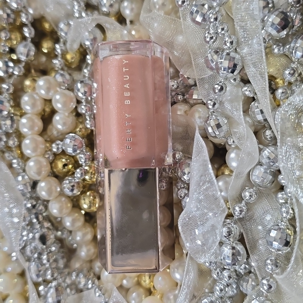 Fenty gloss bomb MINI in the shade Baby Brut